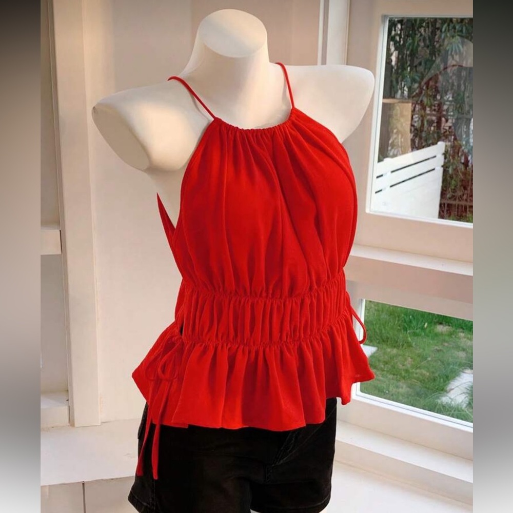 Red Sleeveless Top